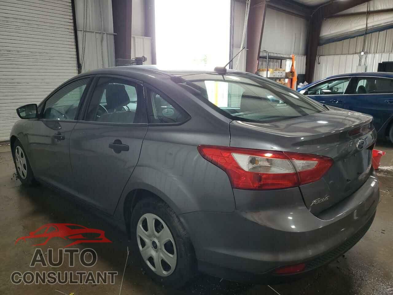 FORD FOCUS 2013 - 1FADP3E2XDL379950