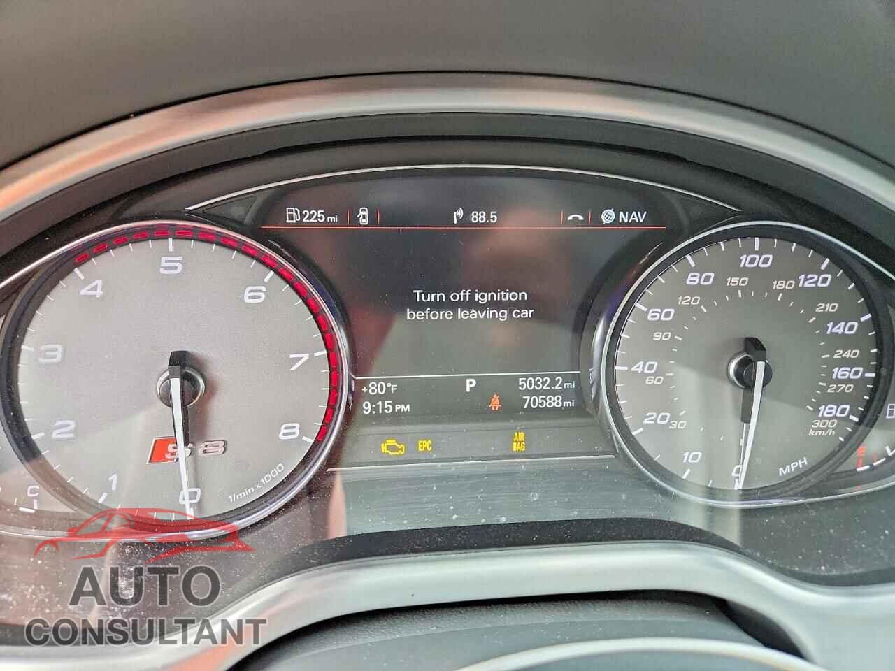 AUDI S8 2013 - WAUD2AFD4DN022682