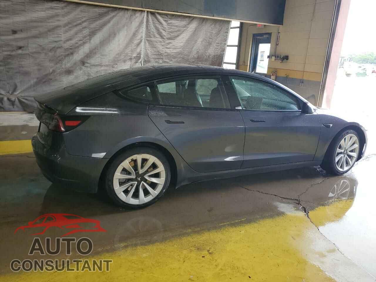TESLA MODEL 3 2022 - 5YJ3E1EA7NF189583