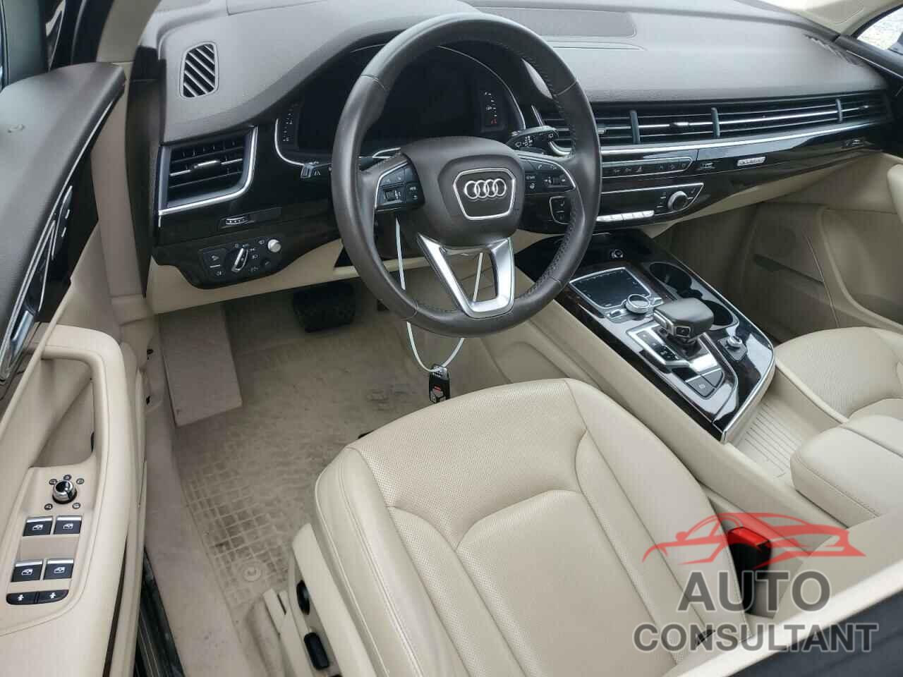 AUDI Q7 2018 - WA1VAAF7XJD010925