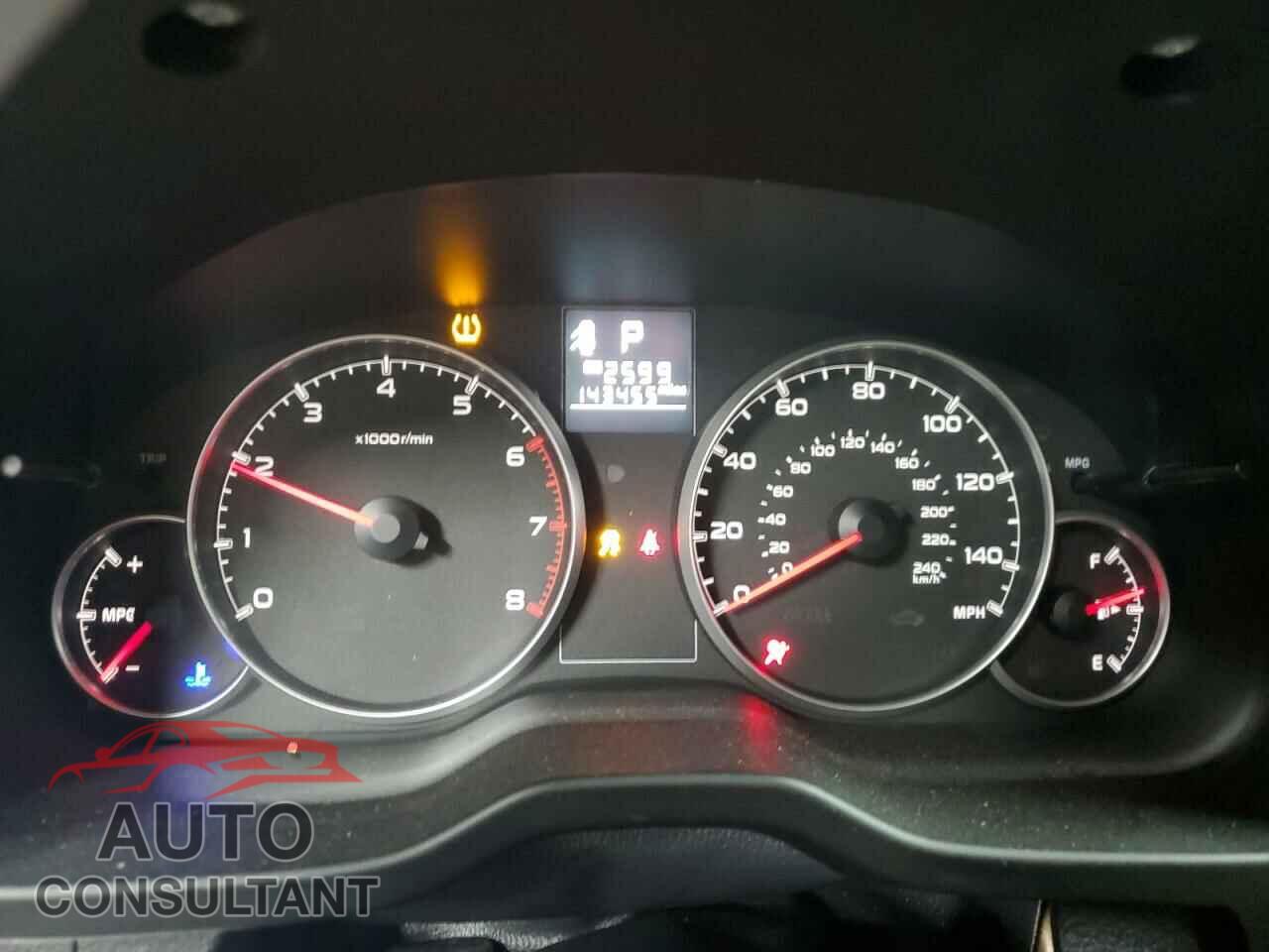 SUBARU OUTBACK 2014 - 4S4BRCAC4E3290527
