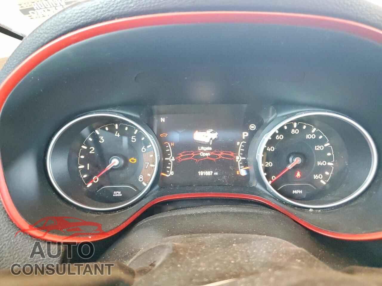 JEEP COMPASS 2019 - 3C4NJDDB0KT671728