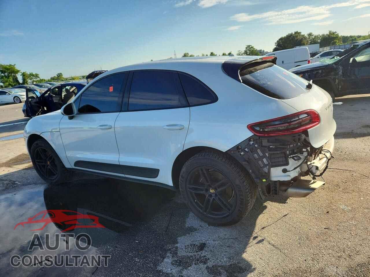 PORSCHE MACAN 2018 - WP1AA2A50JLB07815