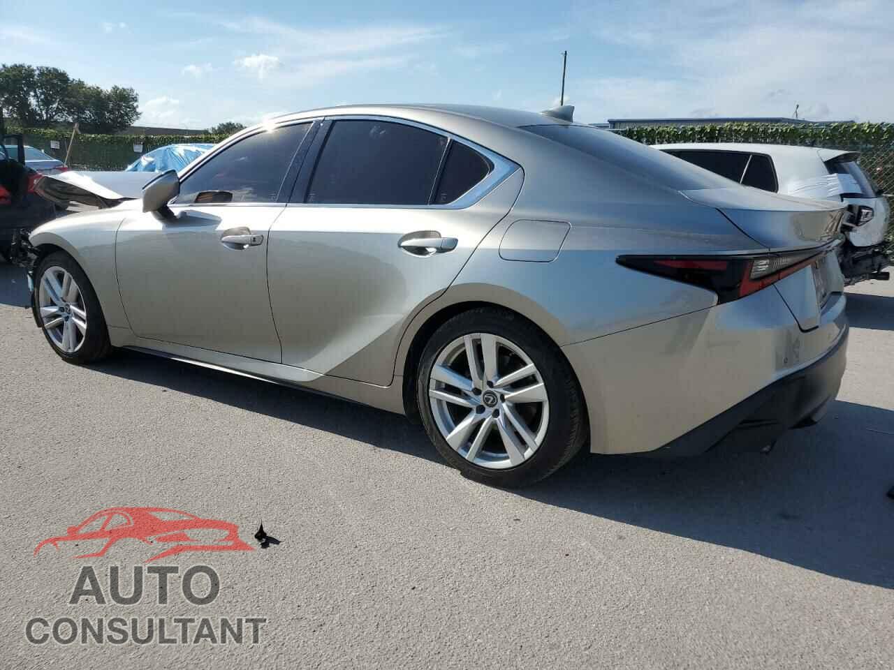 LEXUS IS 2021 - JTHCA1D24M5115817