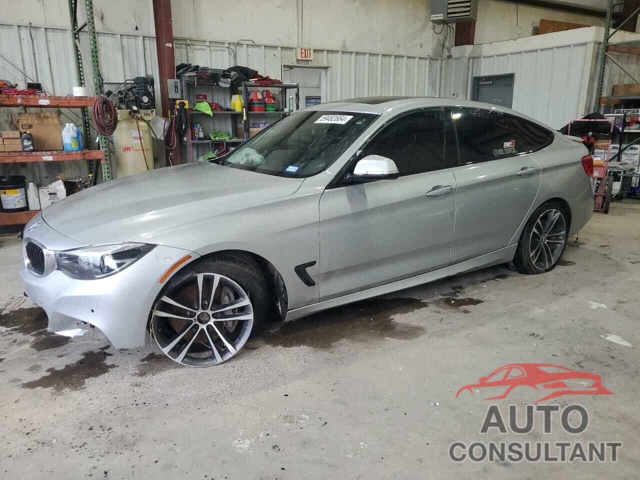 BMW 3 SERIES 2017 - WBA8Y3C39HG450877