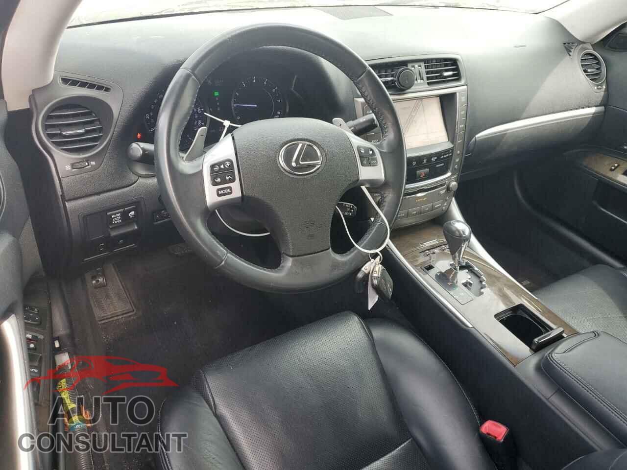 LEXUS IS 2012 - JTHFE2C23C2508829