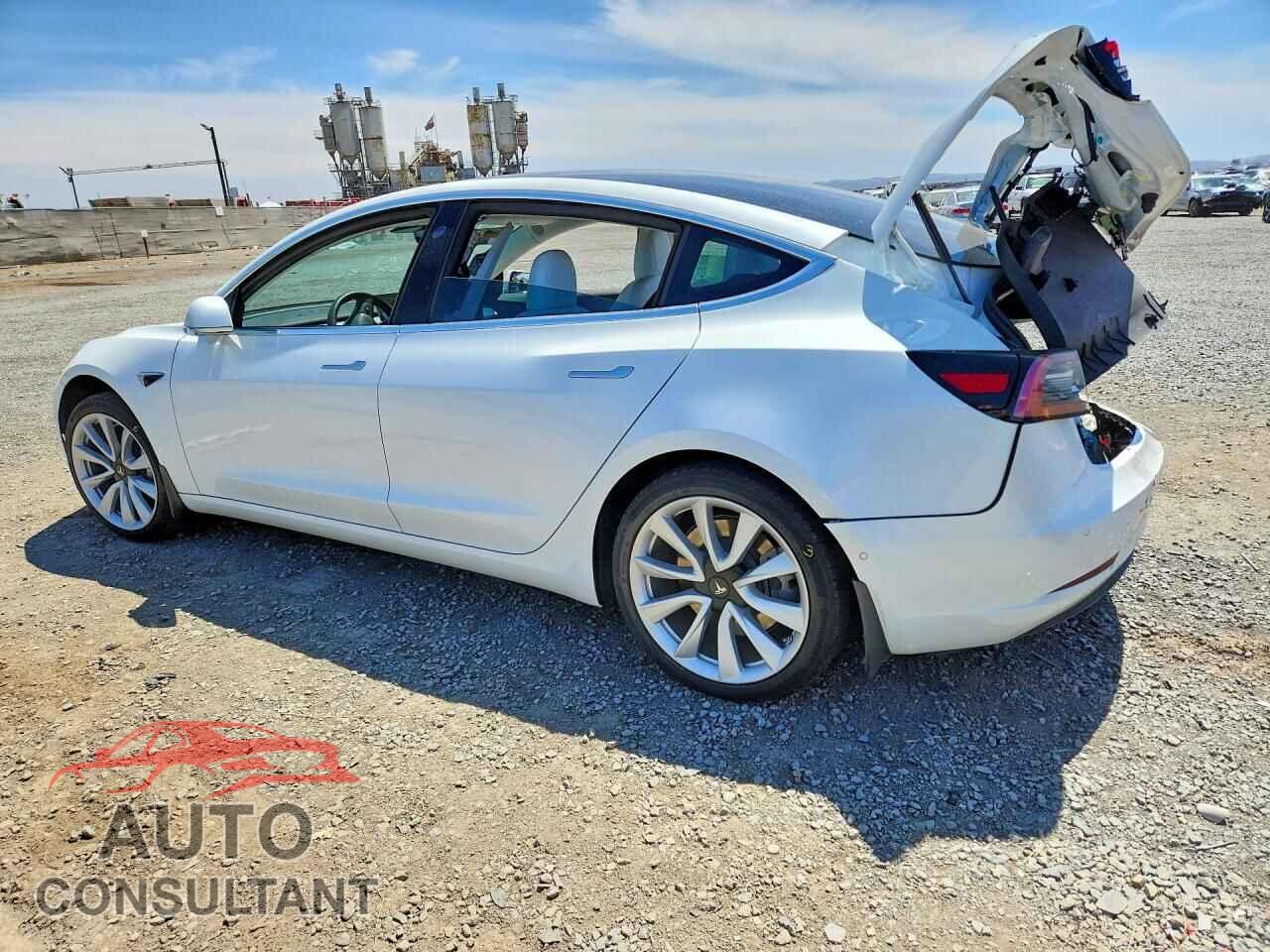 TESLA MODEL 3 2020 - 5YJ3E1EA8LF599337