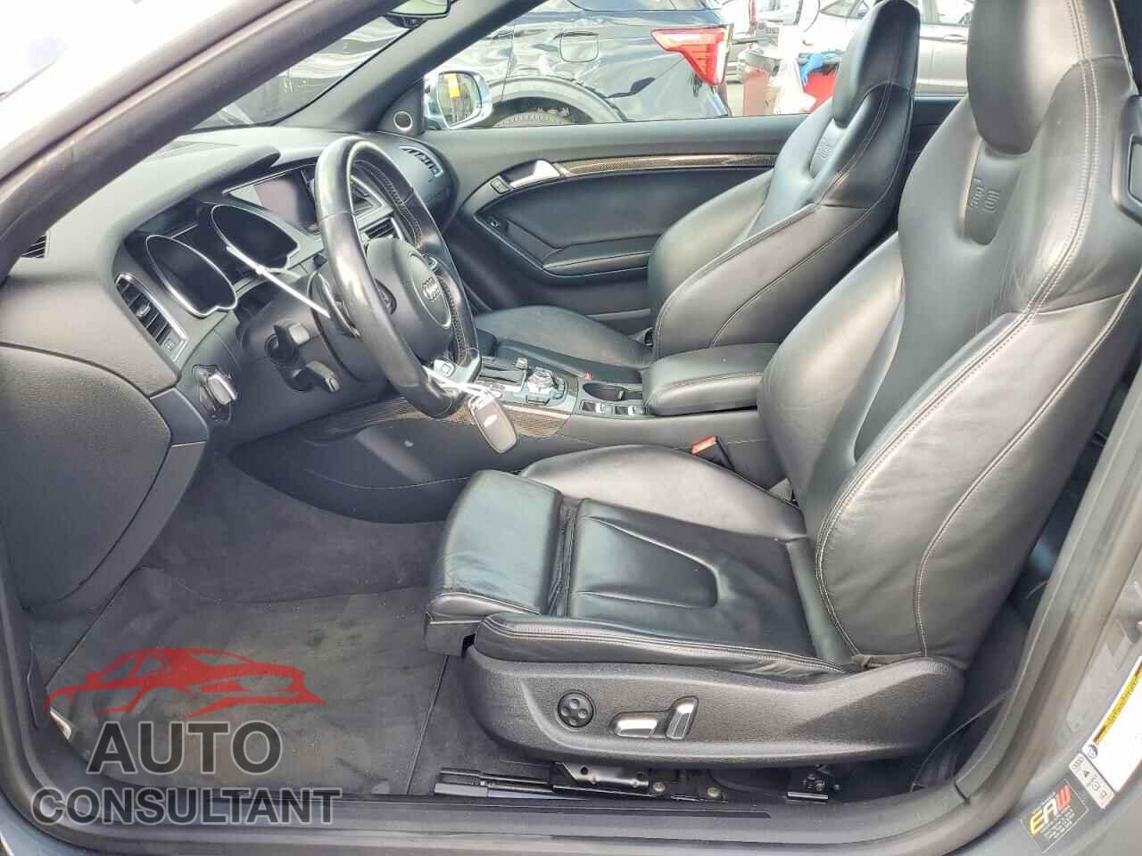 AUDI S5/RS5 2015 - WAUCGAFH0FN002061