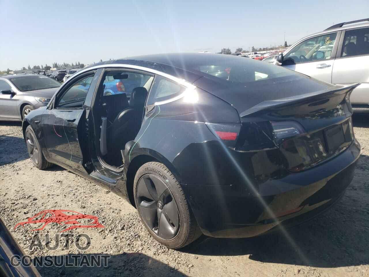 TESLA MODEL 3 2019 - 5YJ3E1EA2KF398841