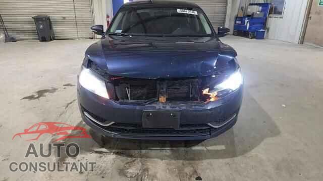 VOLKSWAGEN PASSAT 2012 - 1VWCH7A33CC051743