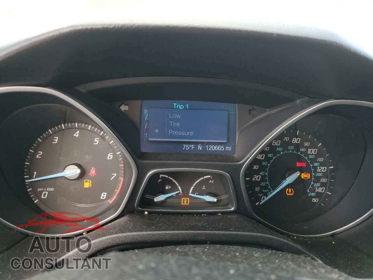 FORD FOCUS 2012 - 1FAHP3K29CL392435