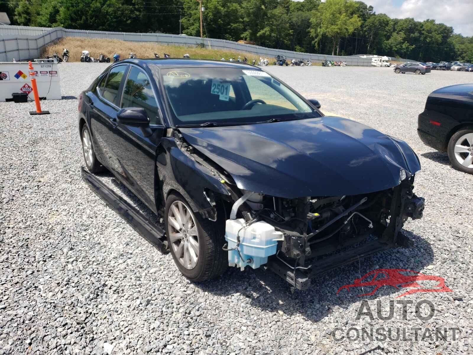 TOYOTA CAMRY 2018 - JTNB11HK6J3019276