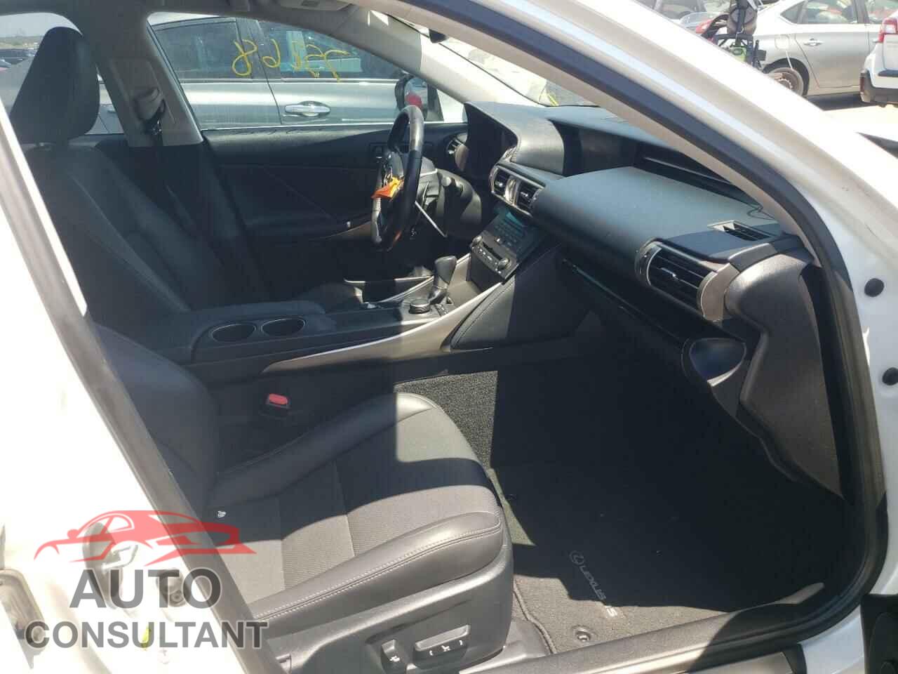 LEXUS IS 2016 - JTHBA1D26G5005383