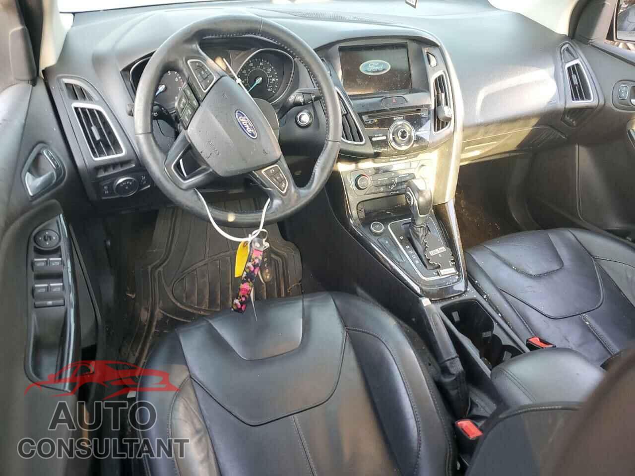 FORD FOCUS 2017 - 1FADP3J21HL267730