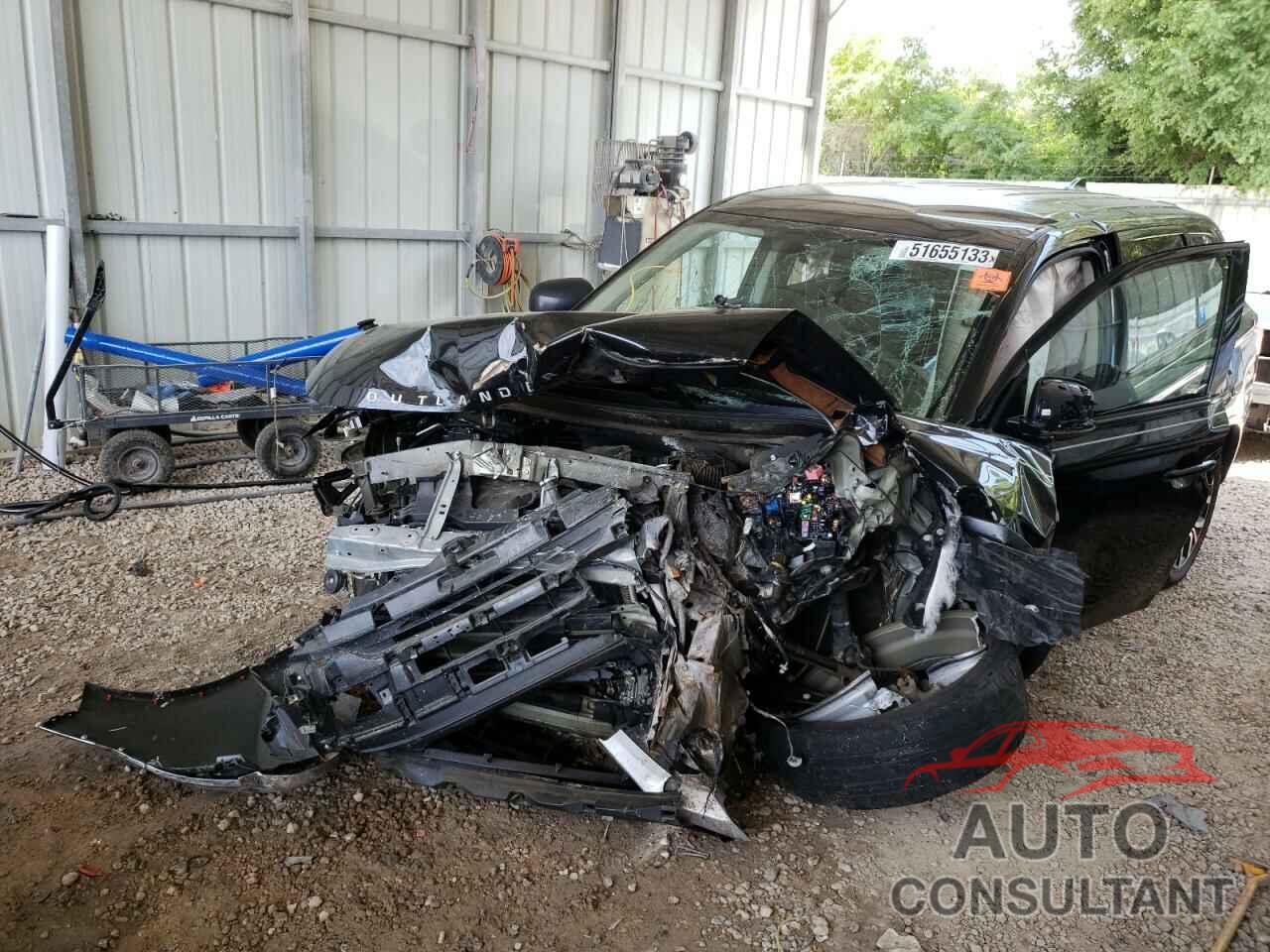 MITSUBISHI OUTLANDER 2018 - JA4AD2A39JZ013916