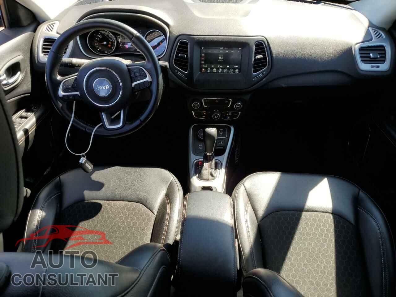 JEEP COMPASS 2020 - 3C4NJDBB1LT174983