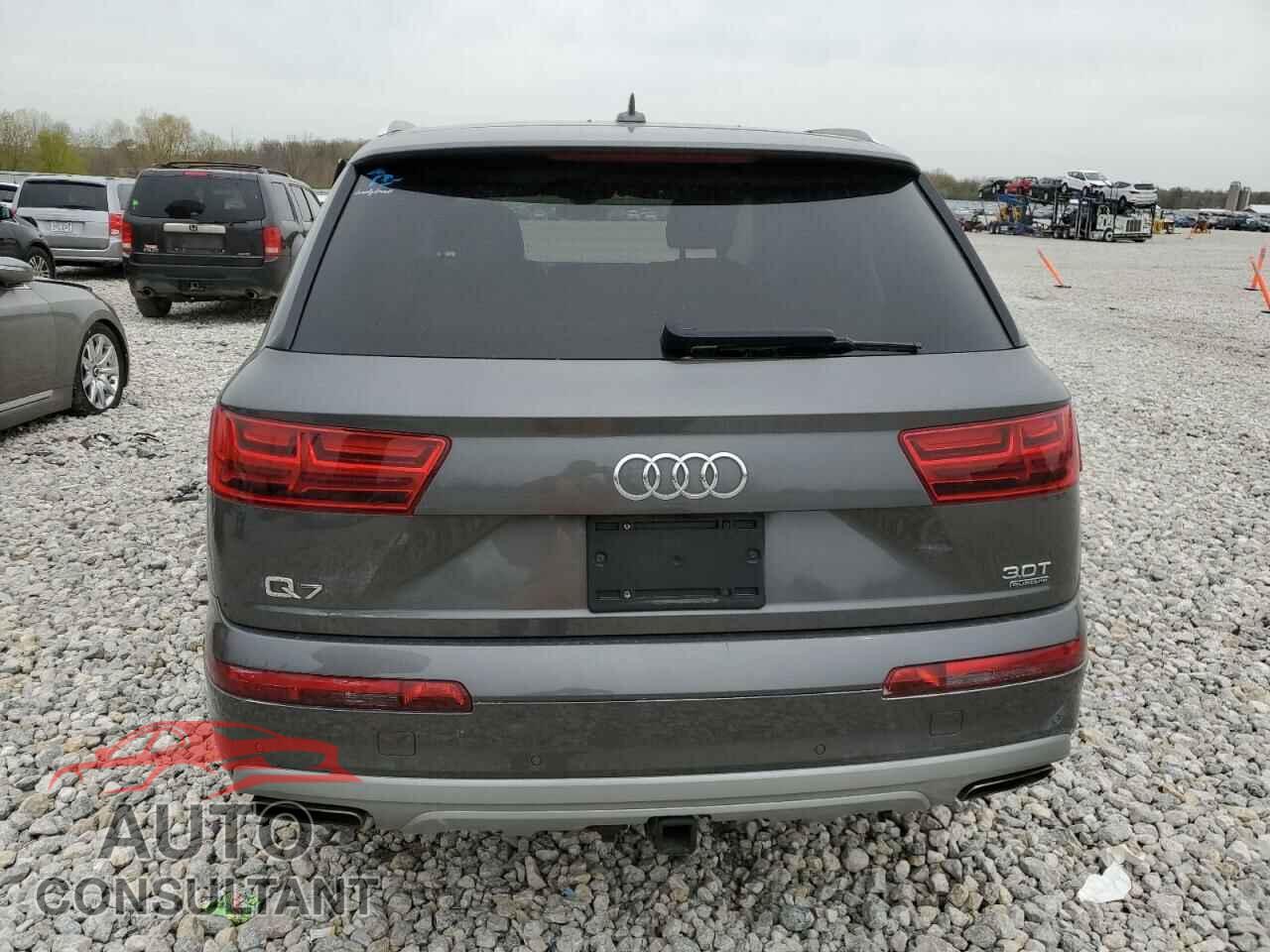AUDI Q7 2018 - WA1VAAF79JD050588