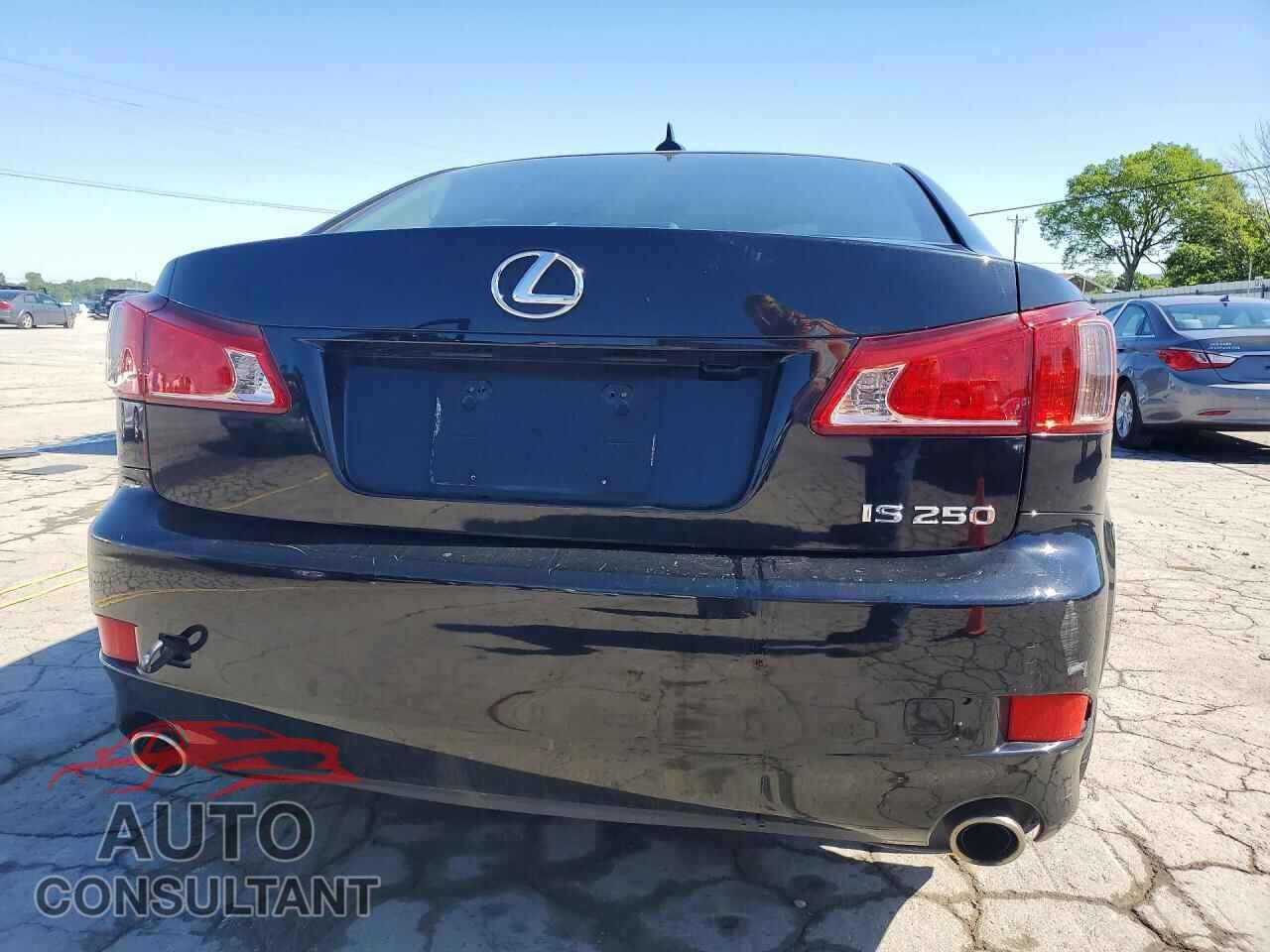 LEXUS IS 2012 - JTHBF5C26C5177692