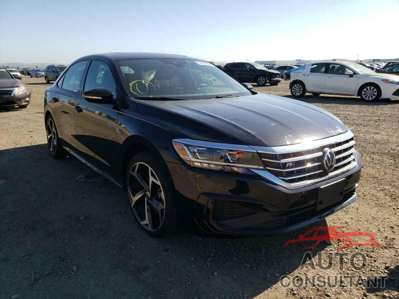 VOLKSWAGEN PASSAT 2021 - 1VWMA7A37MC016794