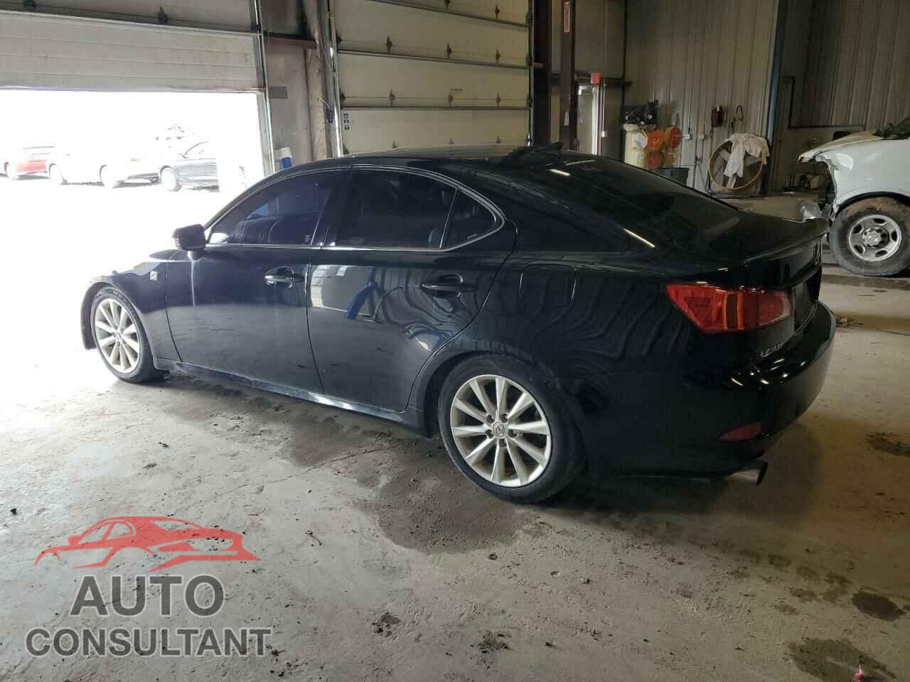 LEXUS IS 2010 - JTHCF5C2XA5037730