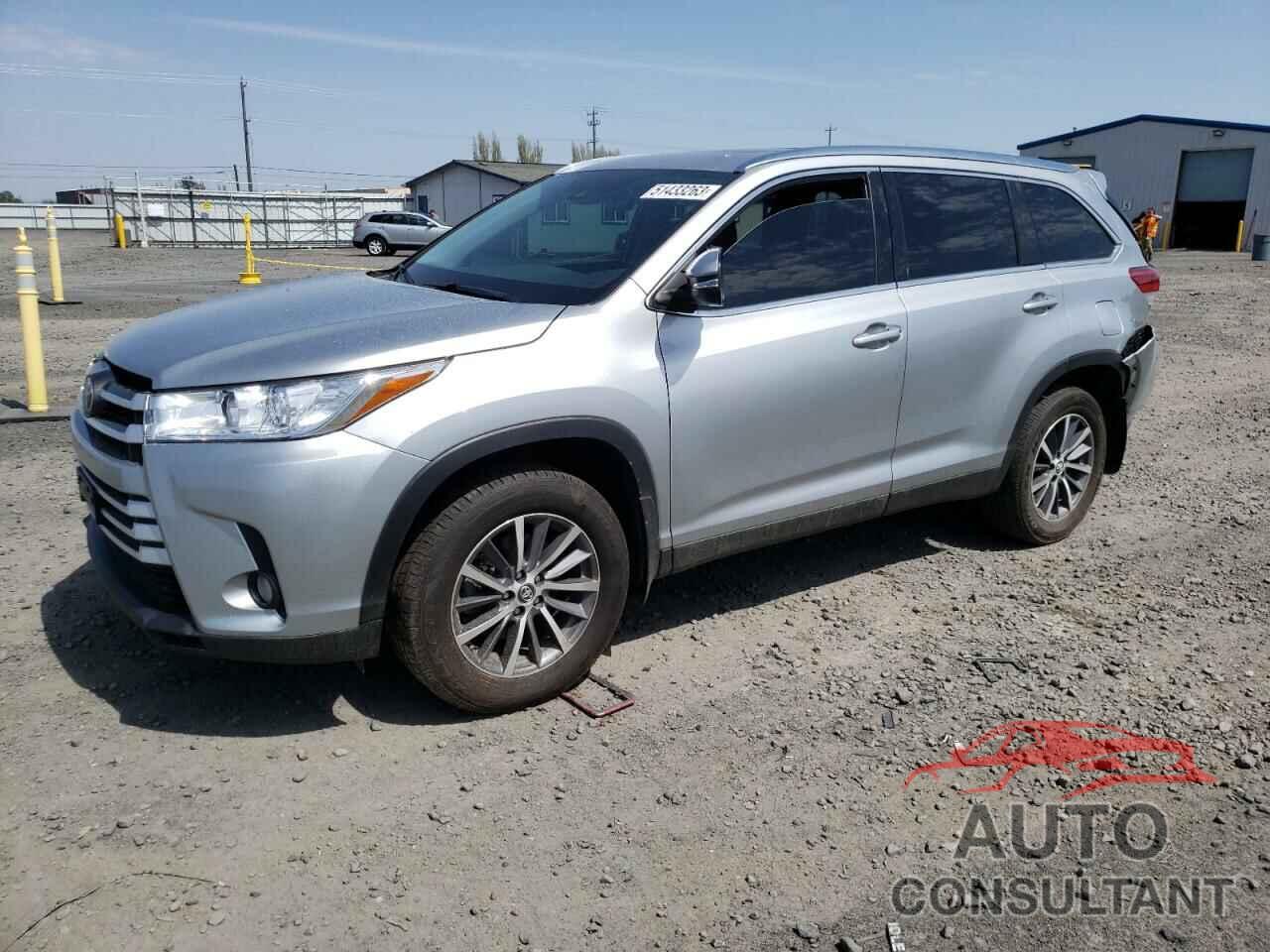 TOYOTA HIGHLANDER 2019 - 5TDJZRFH6KS715604