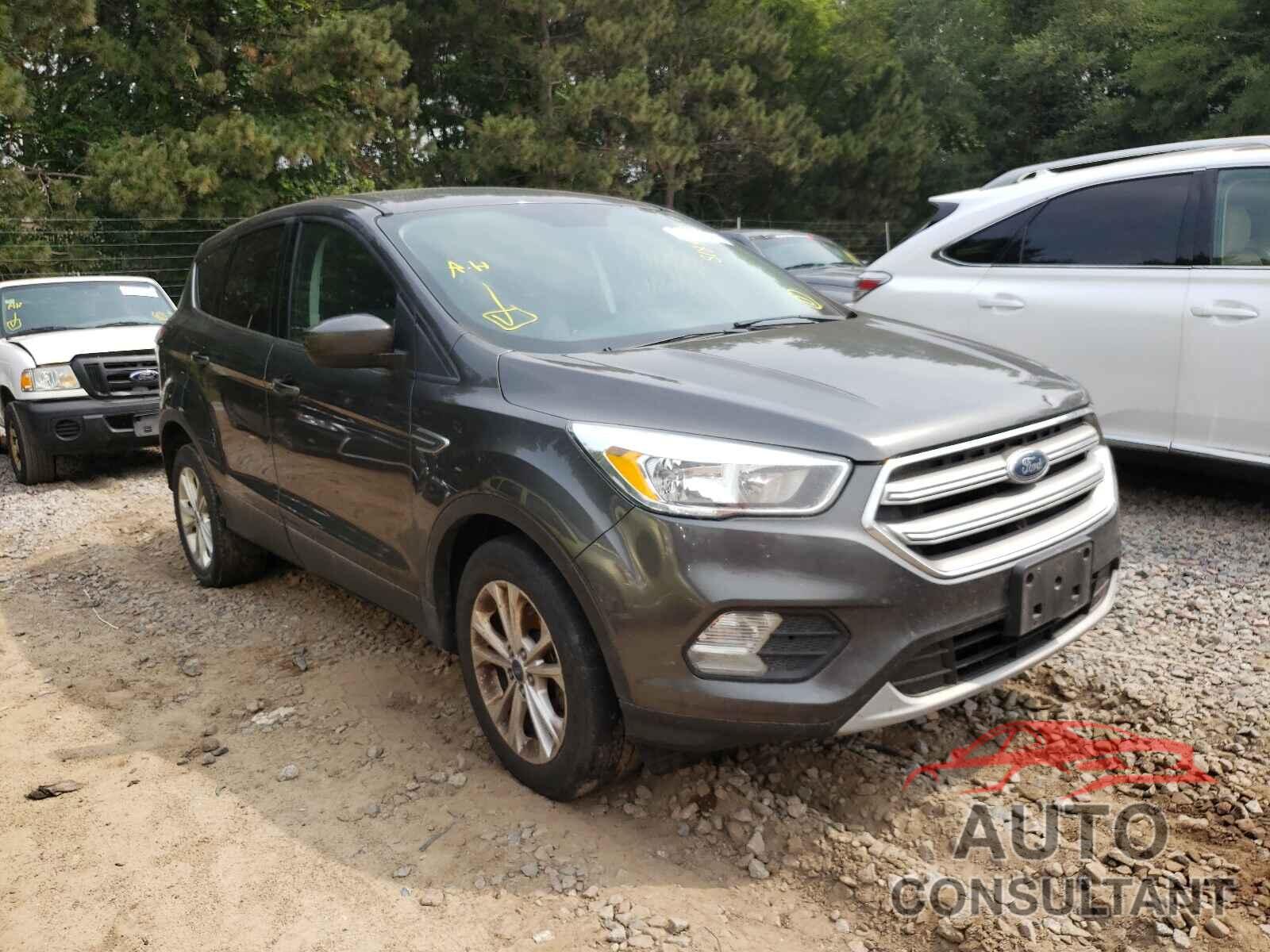 FORD ESCAPE 2017 - 1FMCU0GD7HUA29540