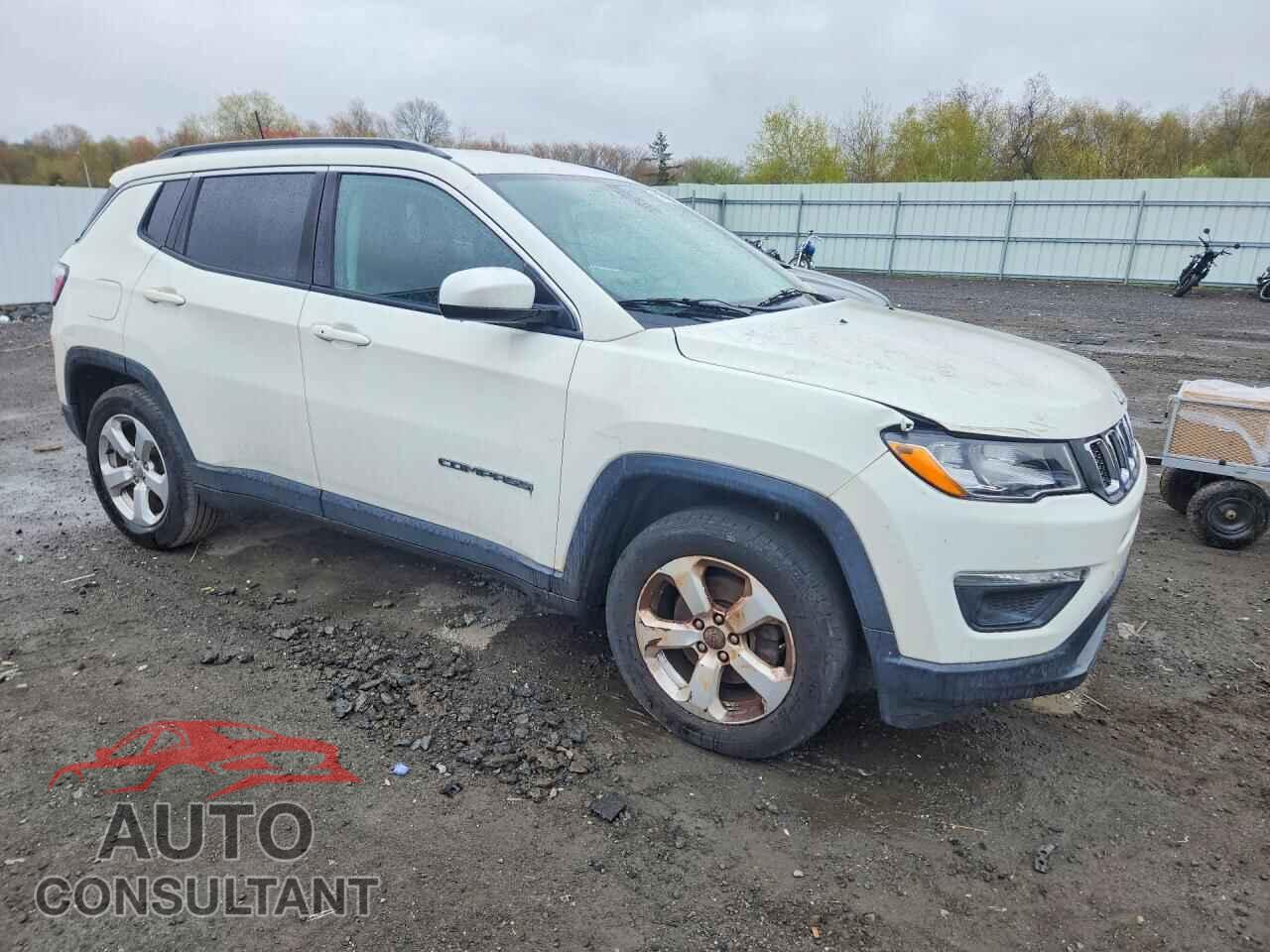 JEEP COMPASS 2017 - 3C4NJCBB5HT653201