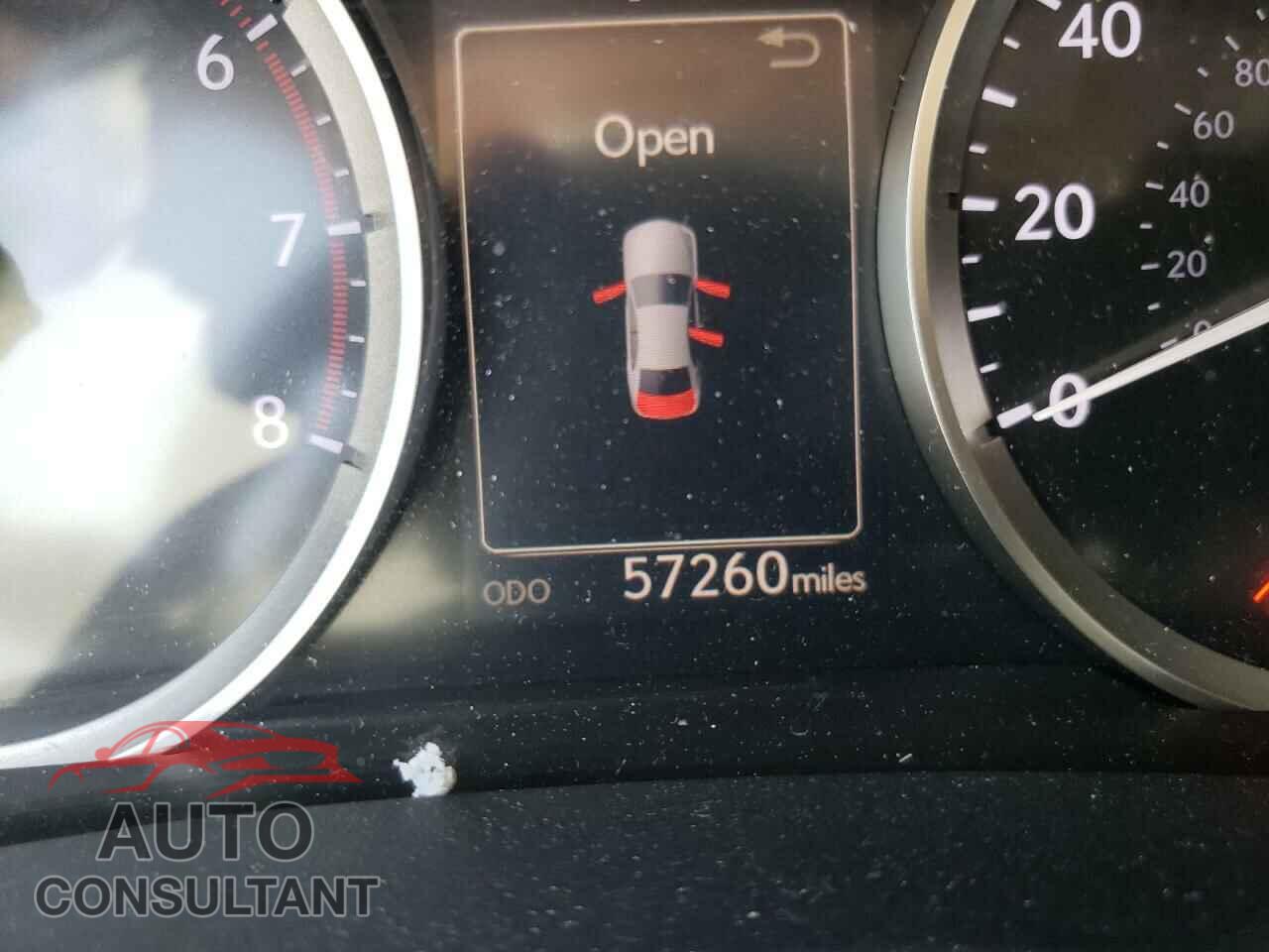 LEXUS IS 2016 - JTHBA1D24G5012008