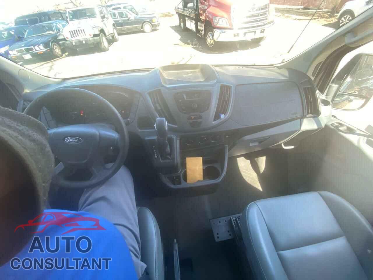 FORD TRANSIT 2015 - 1FTNR2CM3FKA14543