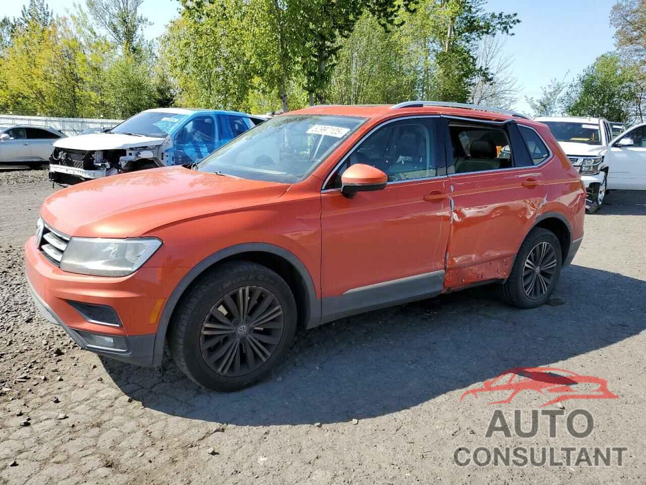 VOLKSWAGEN TIGUAN 2018 - 3VV3B7AX4JM020893