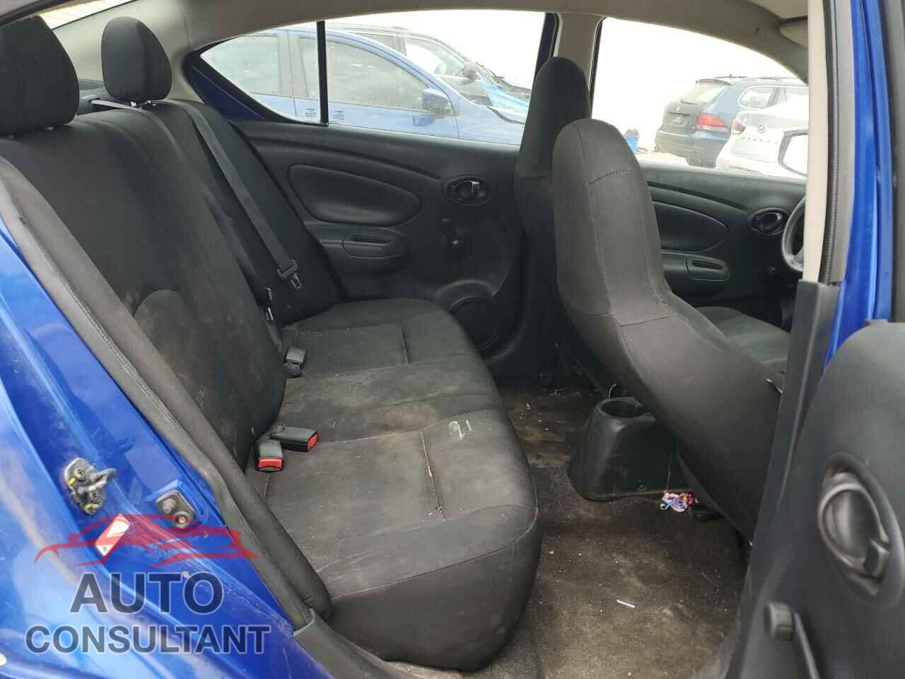 NISSAN VERSA 2017 - 3N1CN7AP3HL820531