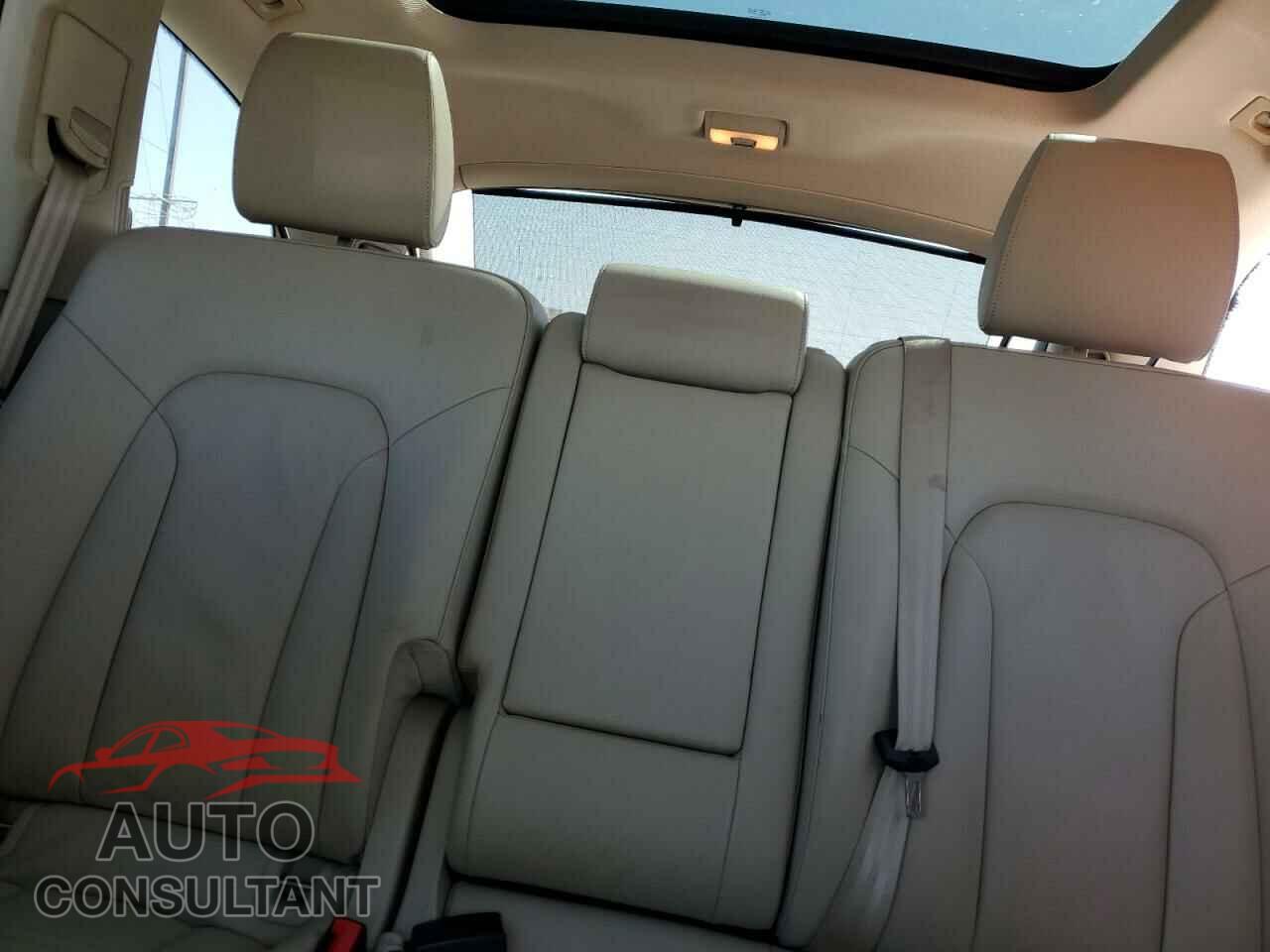 AUDI Q7 2012 - WA1LGAFE2CD005256