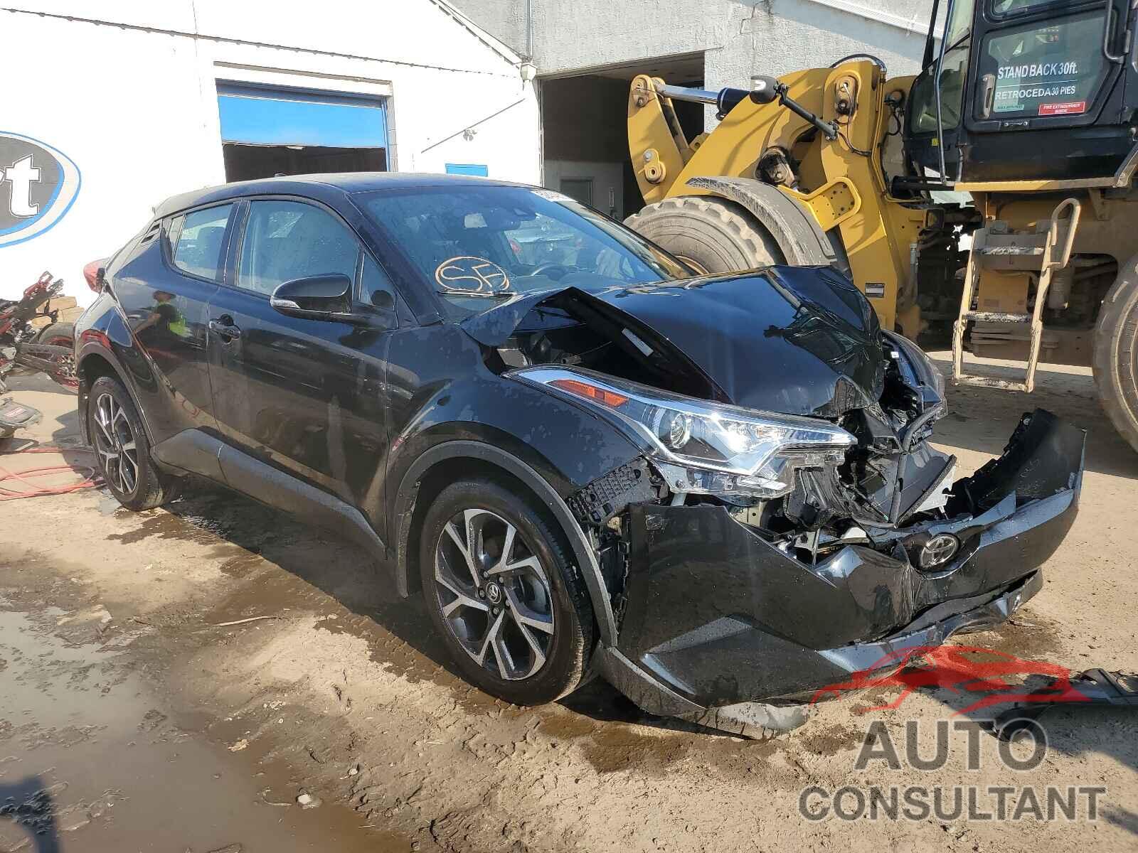 TOYOTA C-HR 2018 - NMTKHMBX1JR018829