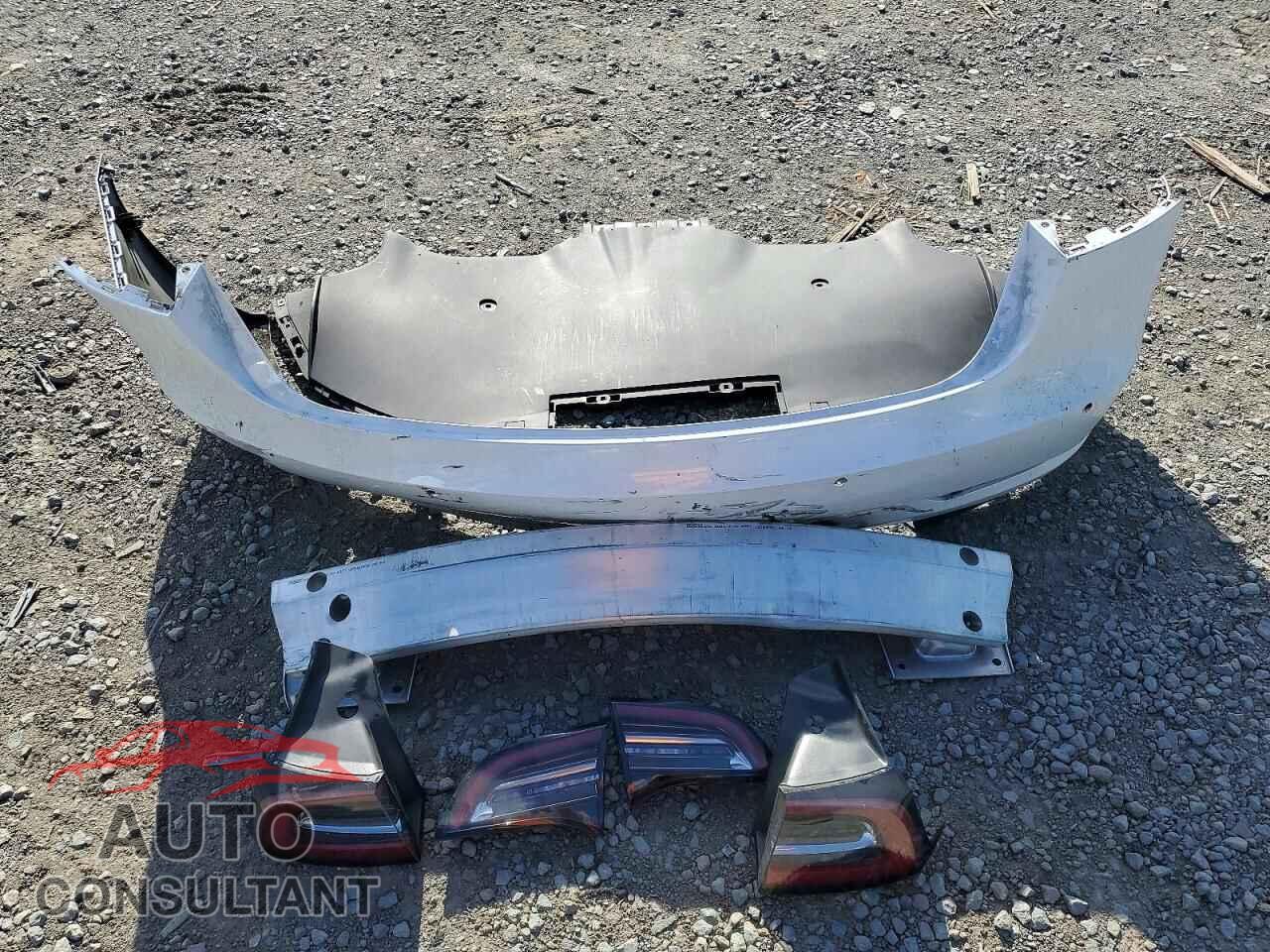 TESLA MODEL 3 2021 - 5YJ3E1EA6MF097105