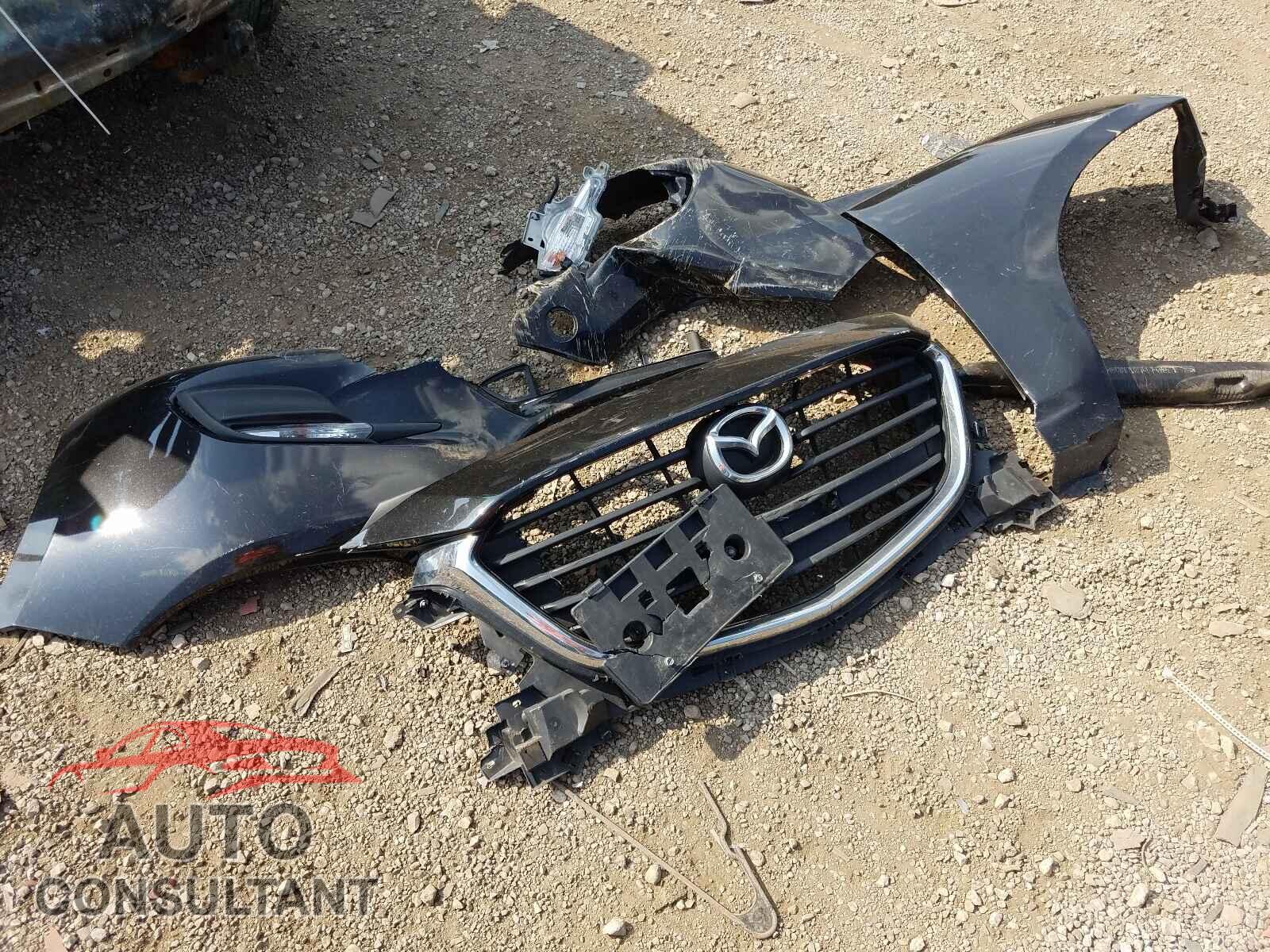 MAZDA 3 2017 - 3MZBN1U76HM153169