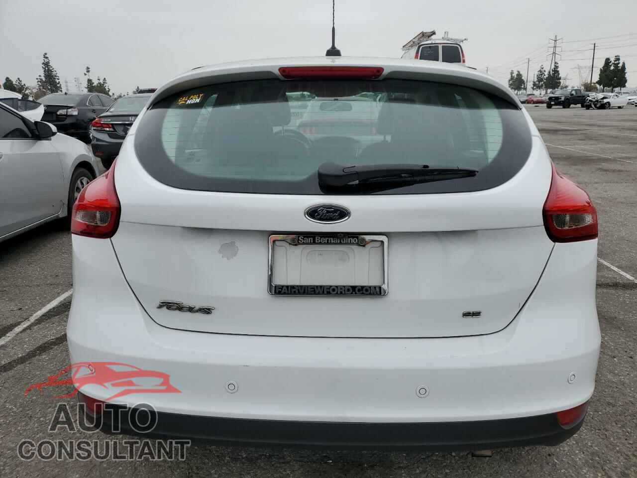 FORD FOCUS 2016 - 1FADP3K25GL380187
