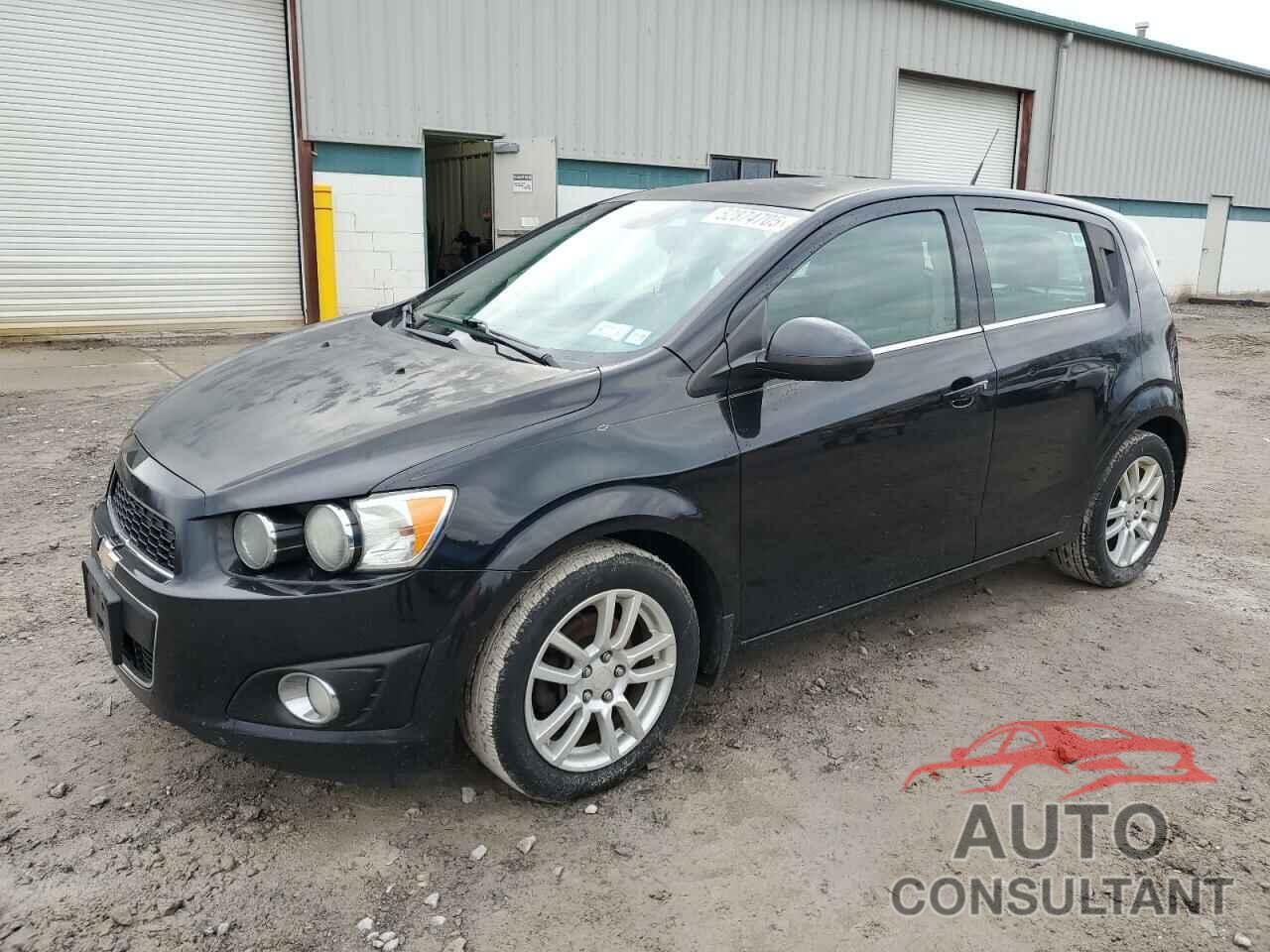CHEVROLET SONIC 2013 - 1G1JC6SG9D4211049