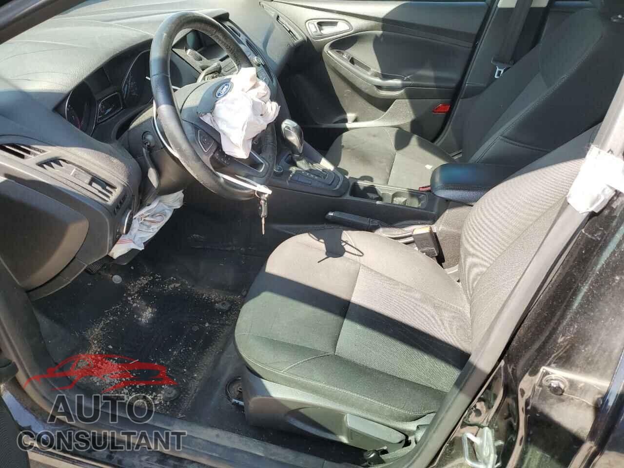 FORD FOCUS 2015 - 1FADP3F20FL385225