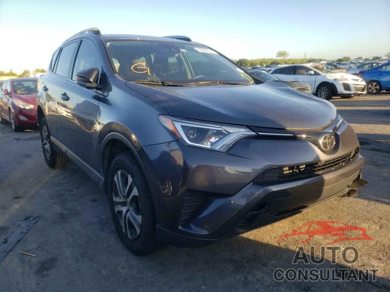 TOYOTA RAV4 2017 - JTMZFREV1HJ721609