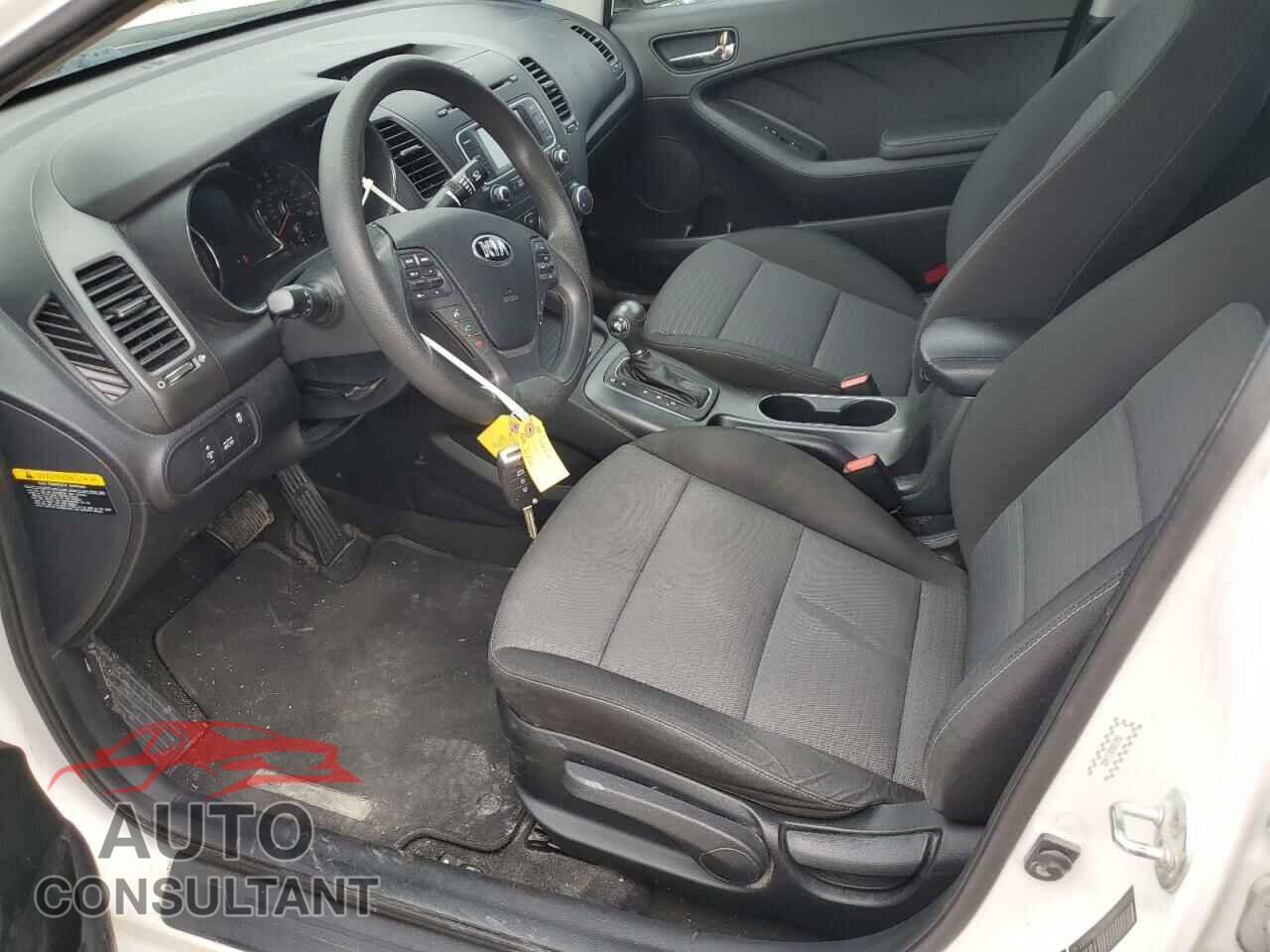 KIA FORTE 2016 - KNAFX4A60G5556805