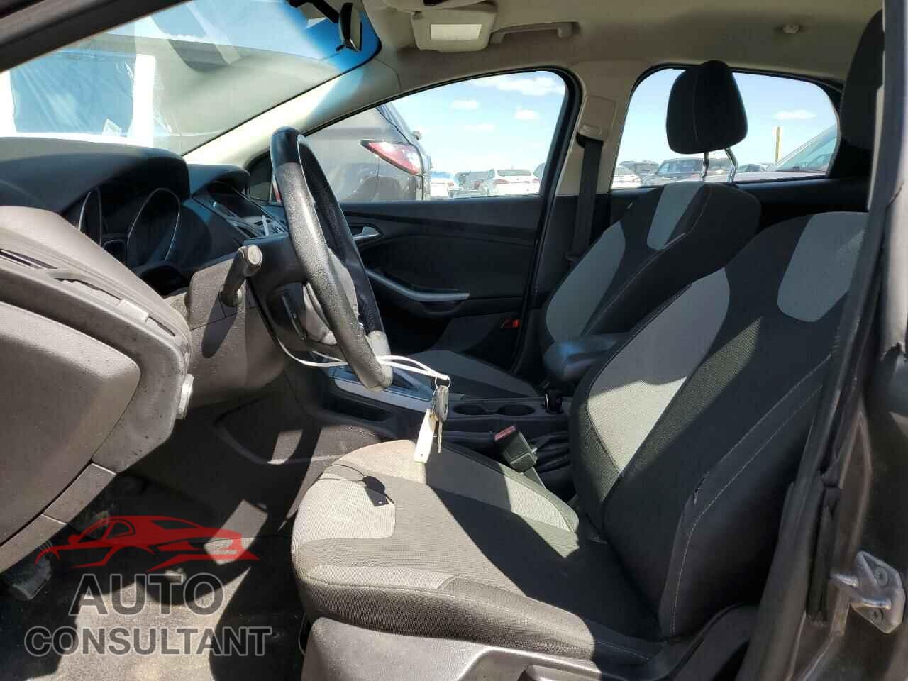 FORD FOCUS 2012 - 1FAHP3K24CL300082