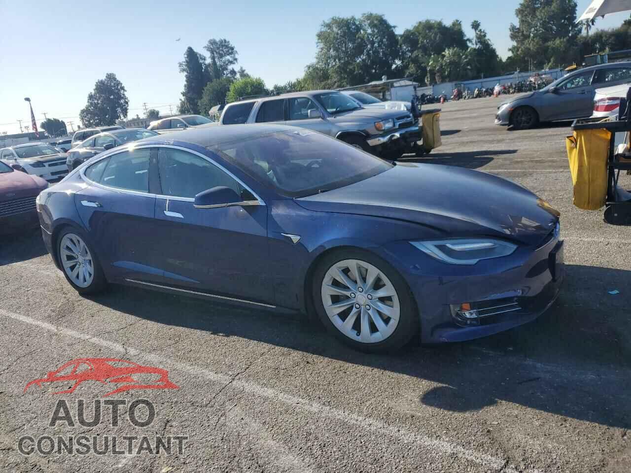 TESLA MODEL S 2017 - 5YJSA1E11HF218751