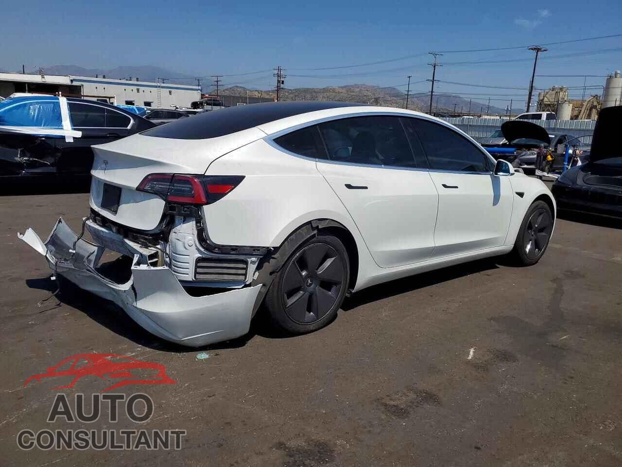 TESLA MODEL 3 2023 - 5YJ3E1EA2PF590879