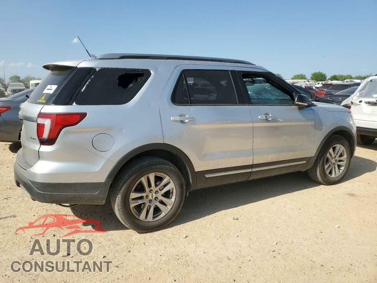 FORD EXPLORER 2018 - 1FM5K8D86JGC16017