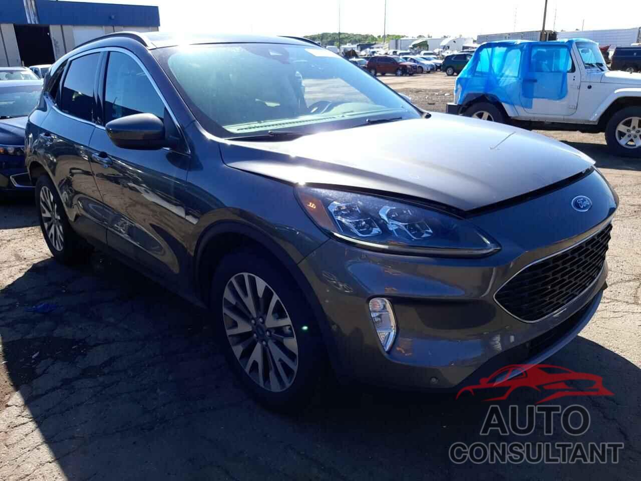 FORD ESCAPE 2021 - 1FMCU9J92MUB21948