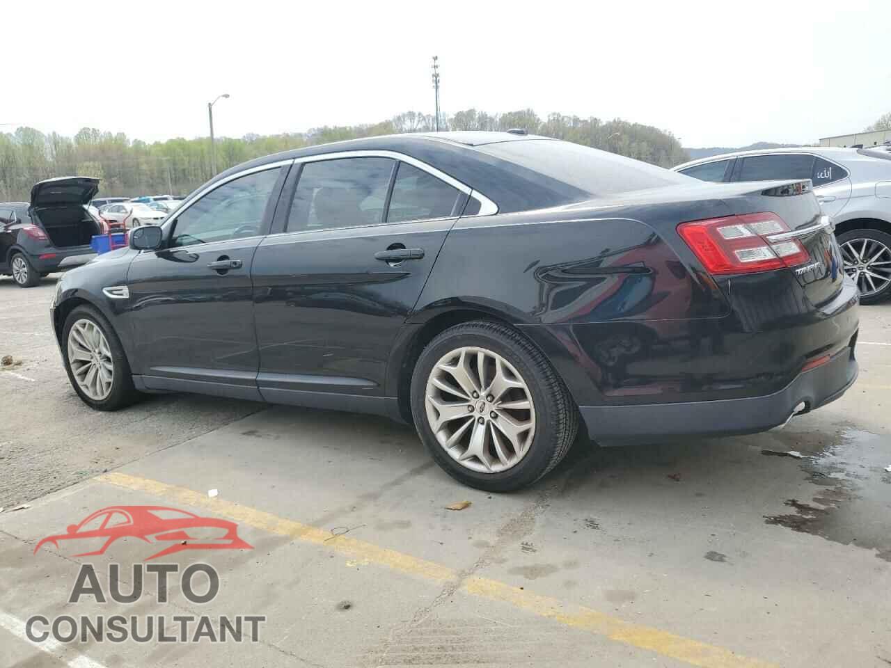 FORD TAURUS 2016 - 1FAHP2F81GG105077
