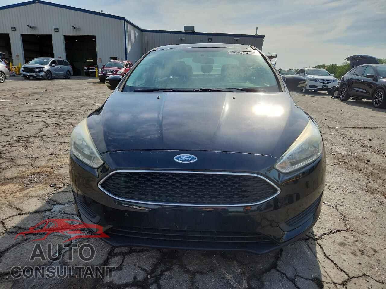 FORD FOCUS 2016 - 1FADP3F27GL229099