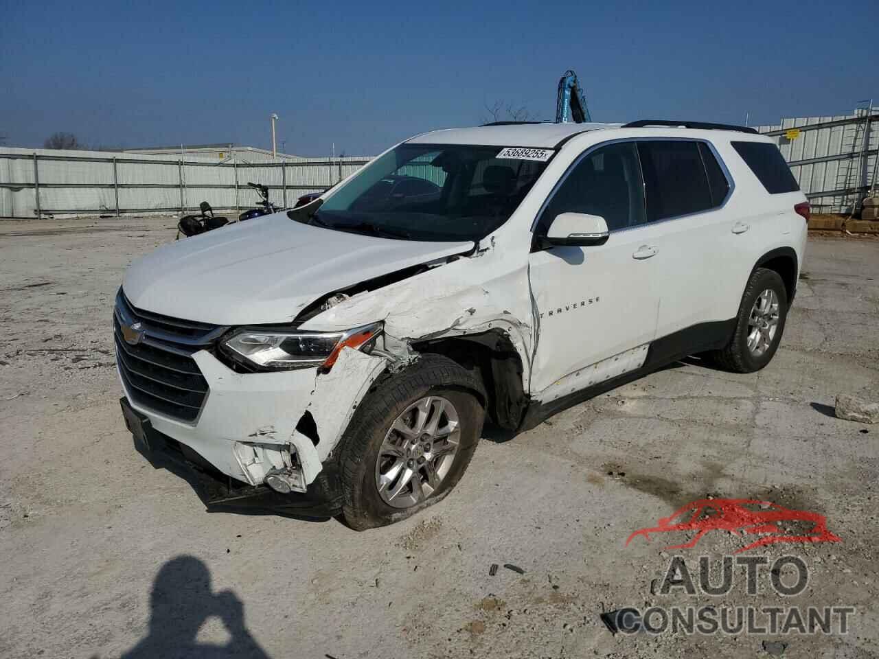 CHEVROLET TRAVERSE 2019 - 1GNERGKW4KJ135184