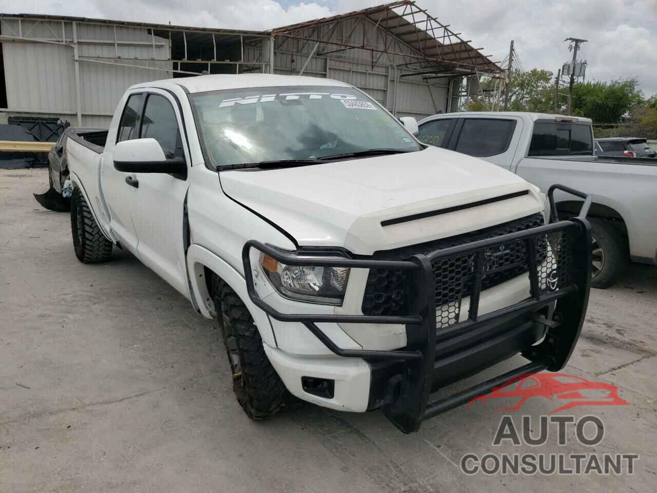 TOYOTA TUNDRA 2020 - 5TFRY5F18LX270280