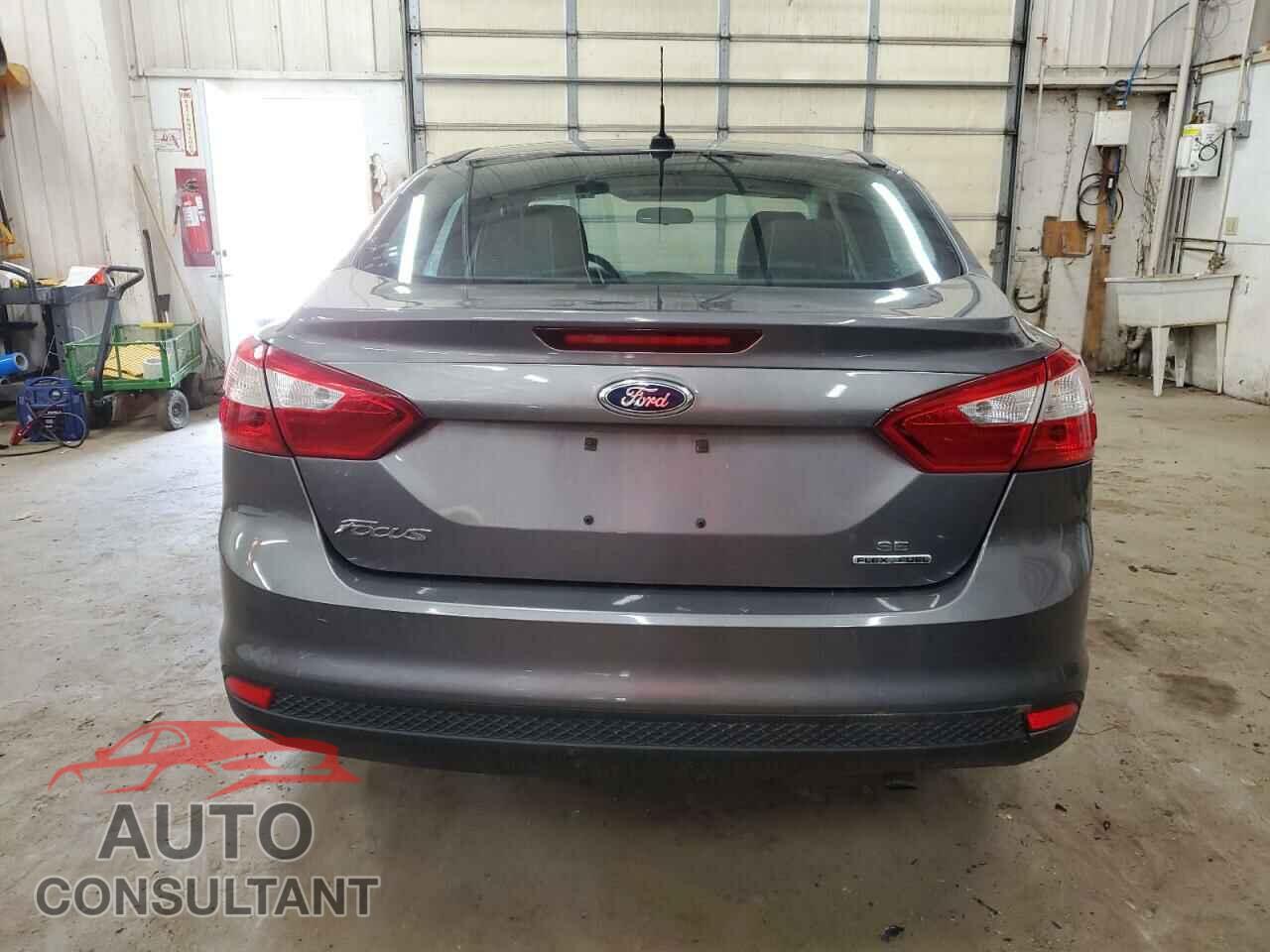 FORD FOCUS 2014 - 1FADP3F21EL209797